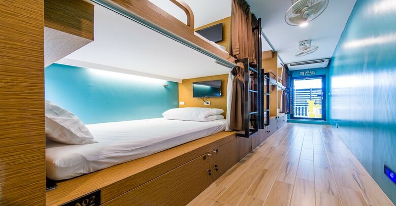 Matchbox Bangkok Hostel