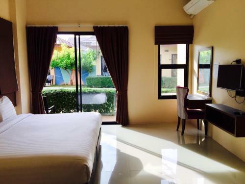 Hotel Green Adamas Resort Chumphon