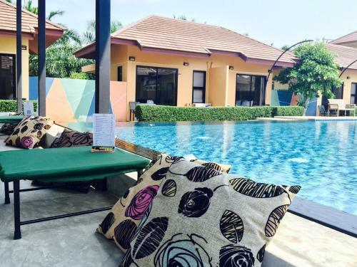Hotel Green Adamas Resort Chumphon