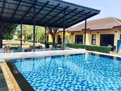 Hotel Green Adamas Resort Chumphon