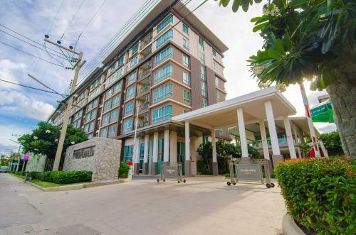 Apartamento Baan Peang Ploen