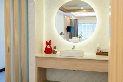 Grand Jomtien Palace Hotel