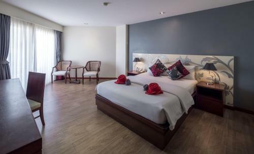 Grand Jomtien Palace Hotel