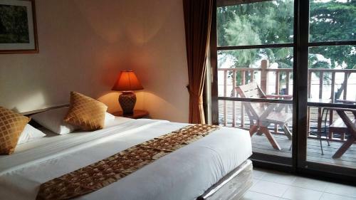 Hotel Jomtien Boathouse