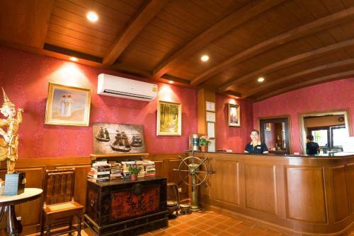 Hotel Jomtien Boathouse