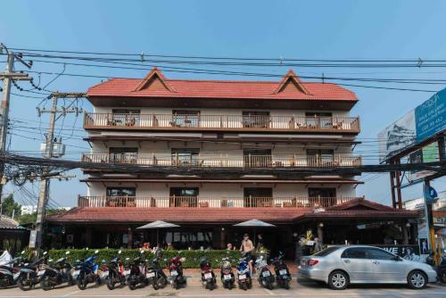 Hotel Jomtien Boathouse