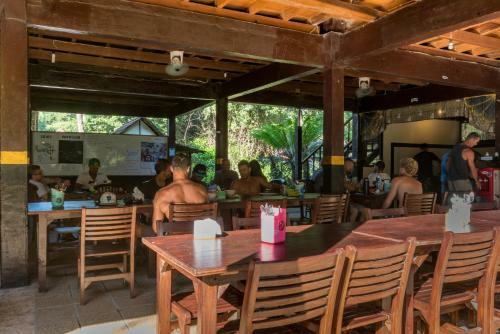 Hostal G-land Joyo's Camp