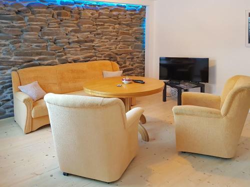 Spacious Apartment In Upper Harz, Near River