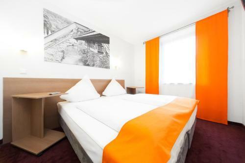 Mcdreams Hotel Wuppertal City