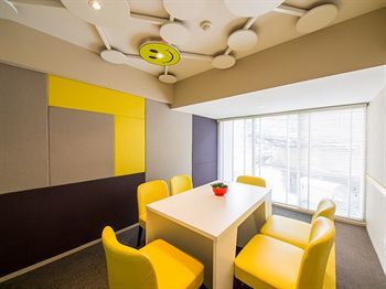 Myhotel Cmyk @ratchada
