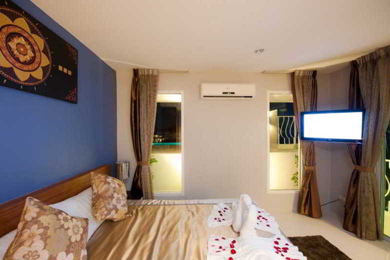 Rama Kata Beach Hotel