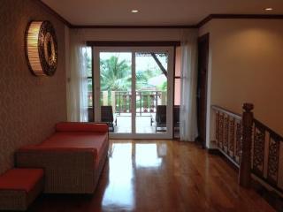 Hotel The Chalet Phuket Resort