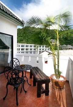 Baan Suay Karon Hotel