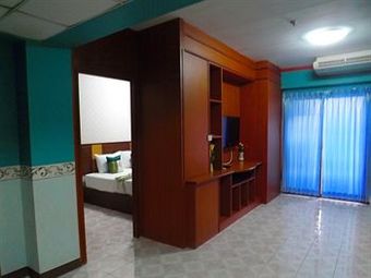 Tara Lake Airport Hotel