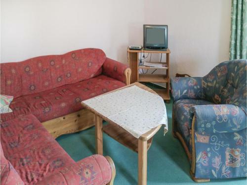 Two-bedroom Apartment In Pruchten