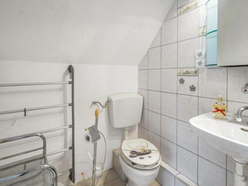 Cozy Apartment With Garden In Lichtenhain
