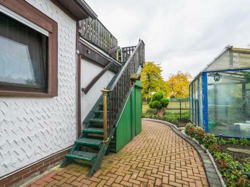 Cozy Apartment With Garden In Lichtenhain