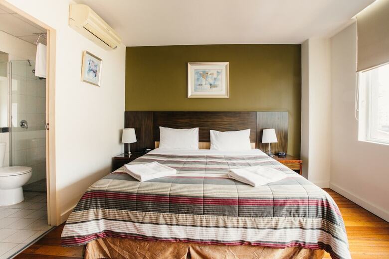 Aparthotel Yti Garden Hotel