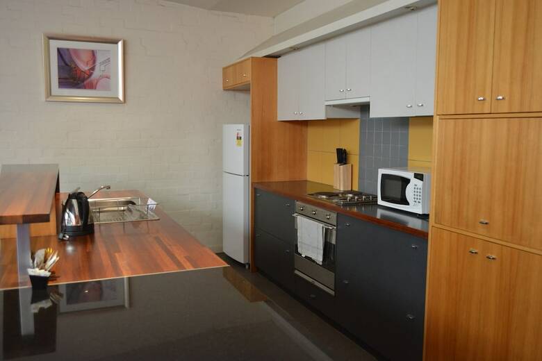 Aparthotel Yti Garden Hotel
