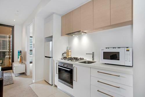 Astra Apartments Southbank