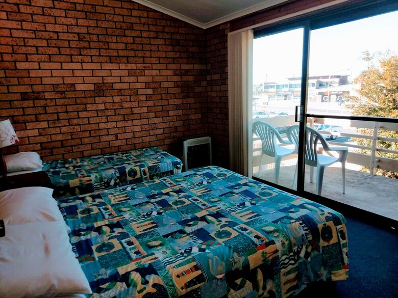 South Seas Motel