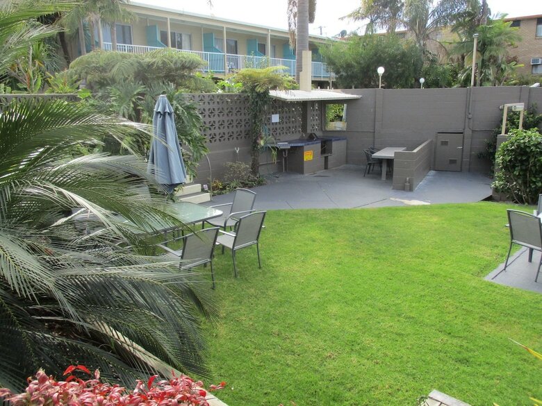 South Seas Motel