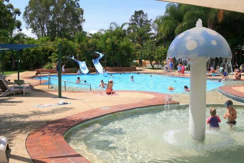 Blue Dolphin Holiday Resort