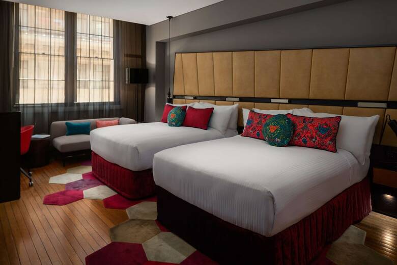 Hotel Qt Sydney