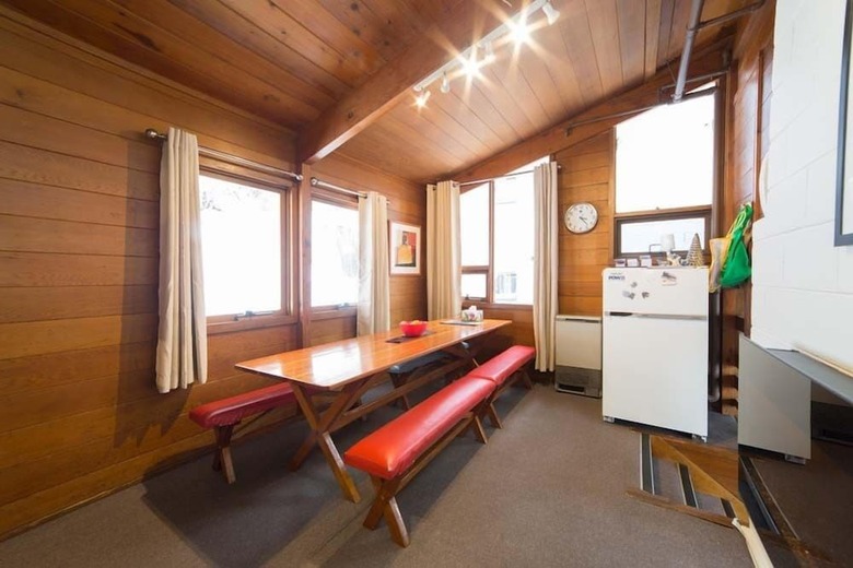 Aneeki Ski Lodge