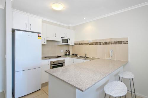 Aparthotel South Pacific Apartments