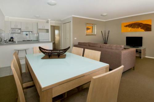 Aparthotel South Pacific Apartments
