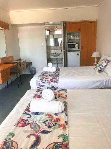Zed Motels Tropical Gateway