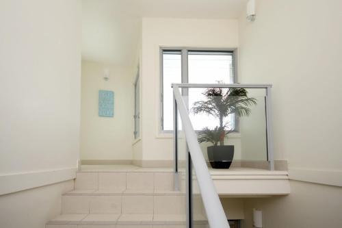 Pacific Blue Apartment 258, 265 Sandy Point Road