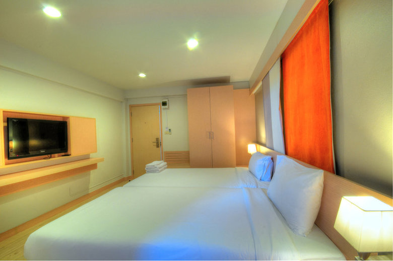 Bs Premier Airport Hotel
