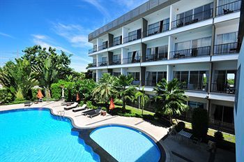 Bs Premier Airport Hotel
