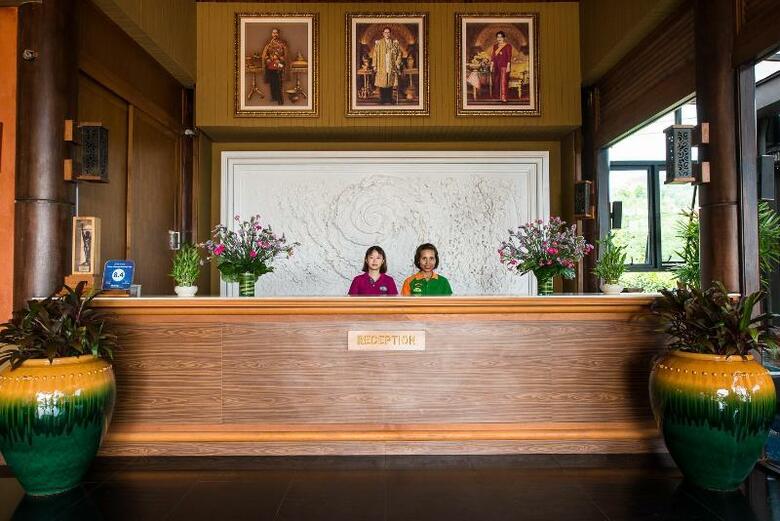 Hotel Karon Phunaka Resort & Spa