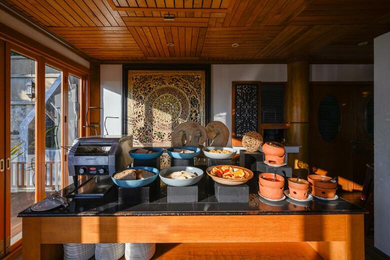 Hotel Karon Phunaka Resort & Spa