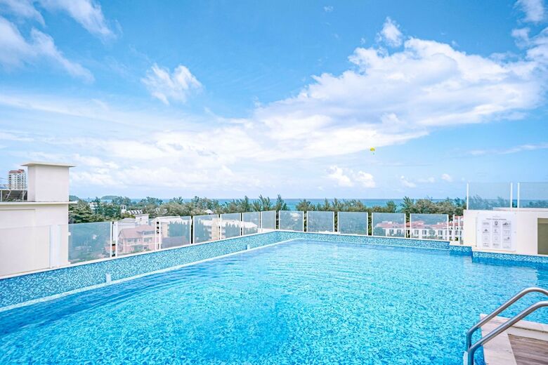 Hotel Chanalai Hillside Resort