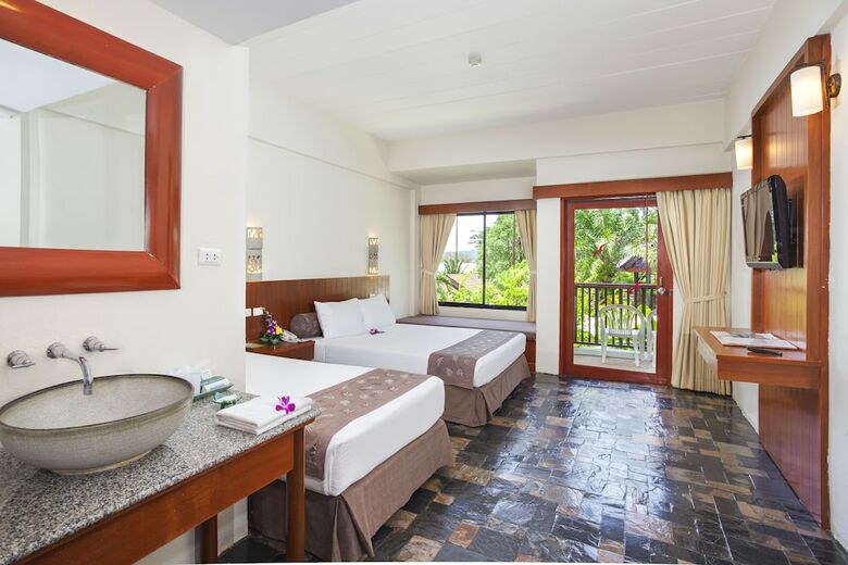Hotel Karona Resort And Spa