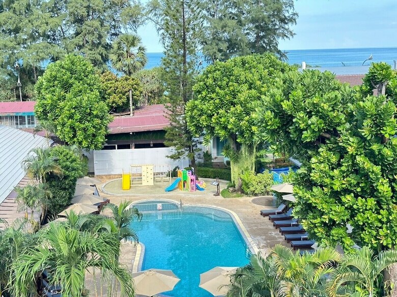 Hotel Phuket Island View