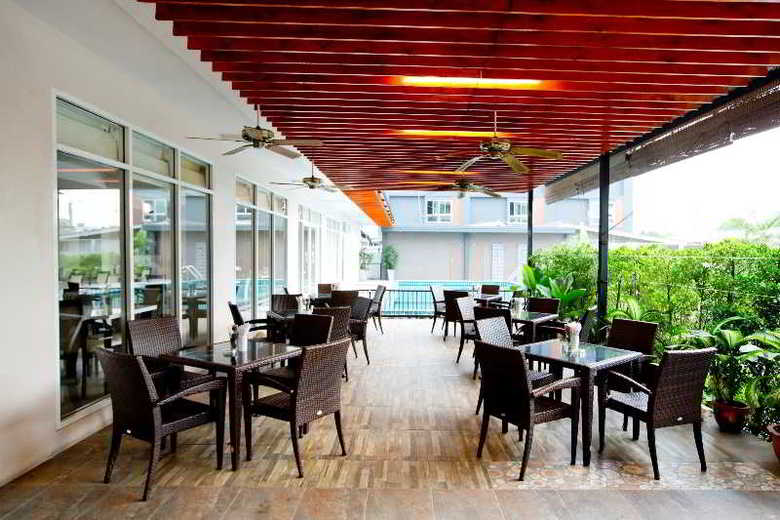 Hotel Sinsuvarn Airport Suite