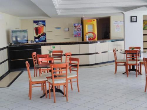 Apartamentos Marinas Tamandare