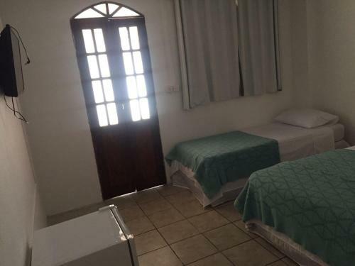 Hostal Porto Suites Pousada