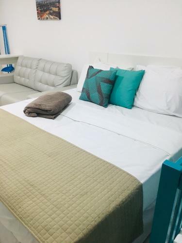Hotel Laguna Suites
