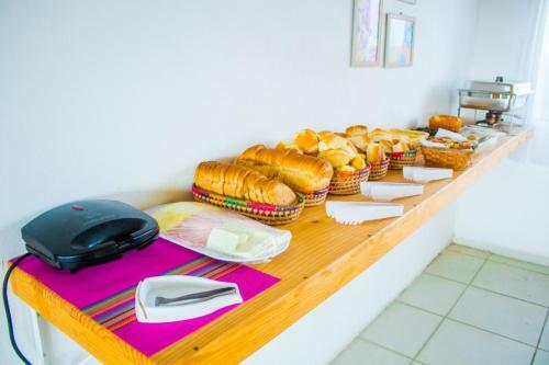 Hostal Pousada Costa Dourada