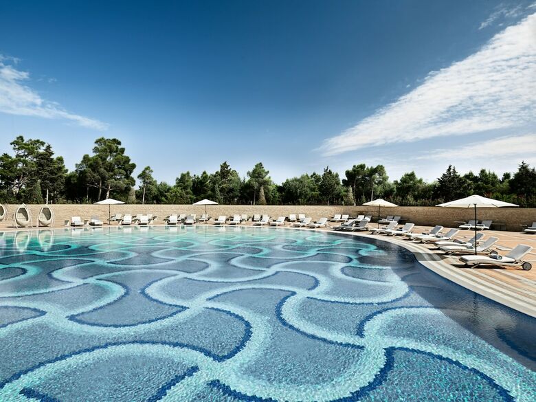 Jumeirah Bilgah Beach Hotel