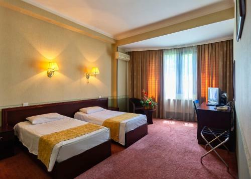 Diplomat Hotel