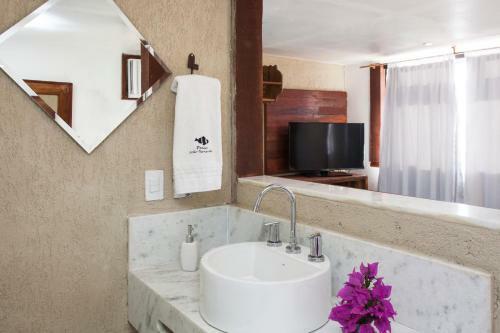 Hostal Pousada Praia Jo�o Fernandes