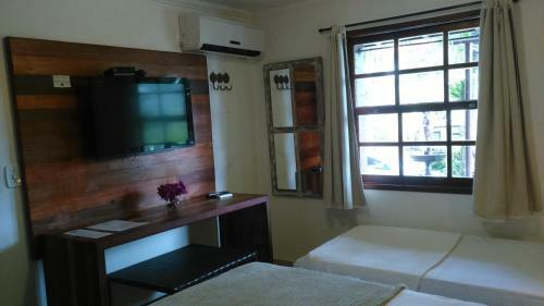 Hostal Pousada Praia Jo�o Fernandes