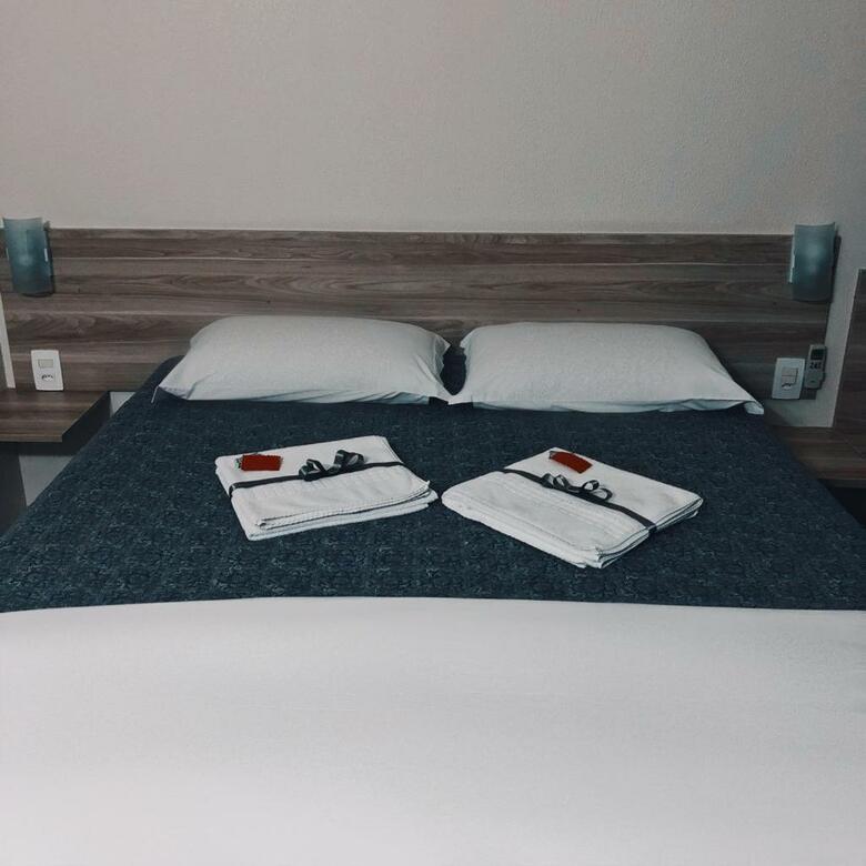 Lh Plaza Hotel